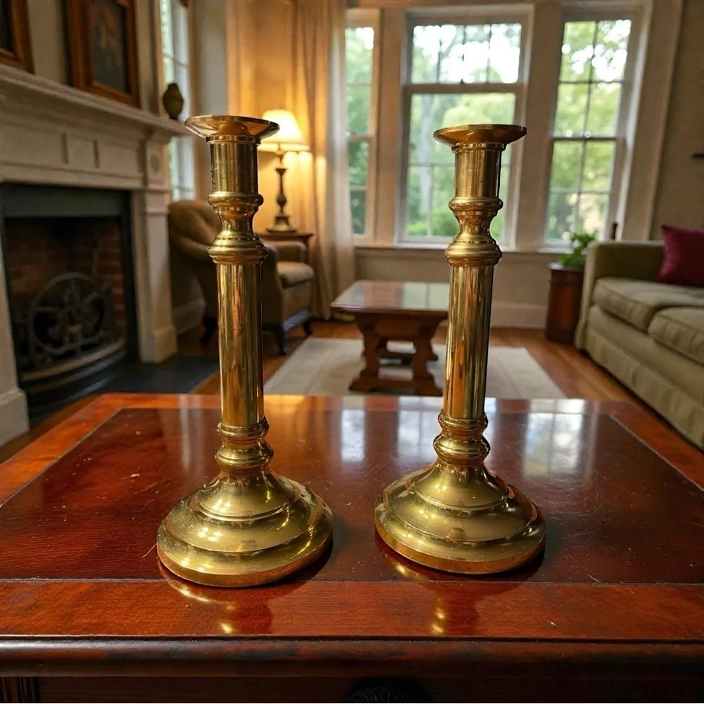 Vtg Brass Candlestick Holders Pair Fluted Column Round Step Base Heavy MCM 10
